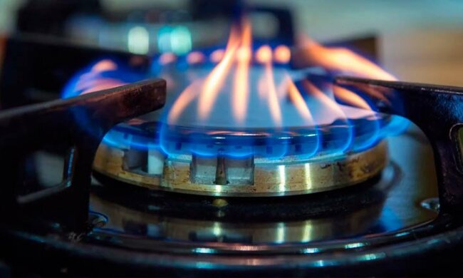 Проверяем цвет пламени, фото: youtube.com