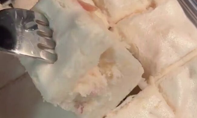 Ніжна яблучна хмаринка, кадр з відео