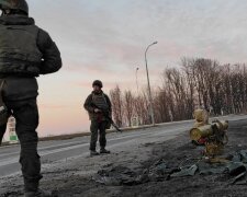 Буде висадка десанту в Гостомелі: РФ сіє паніку новим наступом на Київ