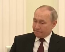 На 9 мая Путину придется поздравлять россиян с дефолтом. Это полный крах