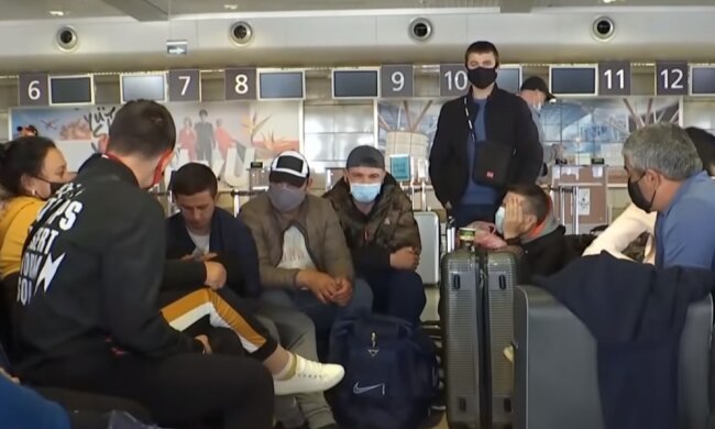 Новый налог откуда не ждали: украинцев заставят платить втридорога. Кто попал под удар