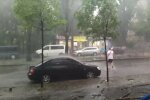 Сильна злива. Фото: скріншот YouTube-відео