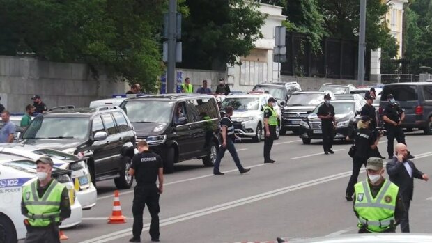 Захват заложников в банке Киева: террорист выдвинул условия. Все очень серьезно