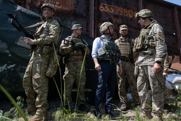 Володимир Зеленський на передових позиціях ВСУ на Луганщині