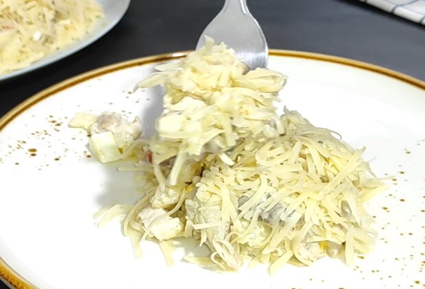 Салат "Підкова удачі", кадр з відео