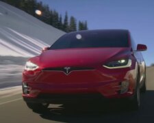 Tesla. Фото: скріншот YouTube-відео