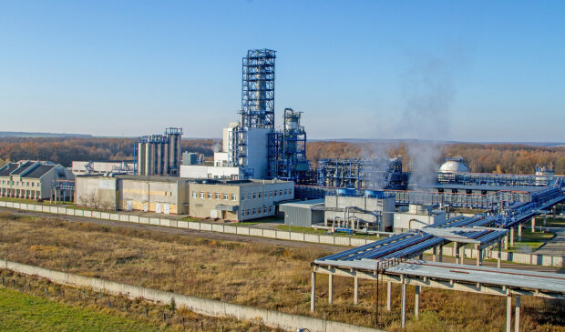 Карпатнефтехим