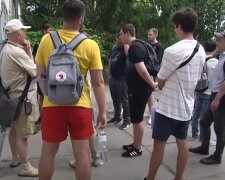 Вручення повісток: скрін з відео