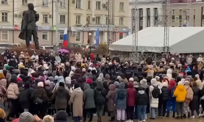 В украинской разведке рассказали, когда в России начнутся уличные восстания: от Путина открестятся
