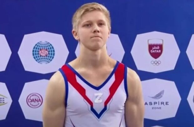 "Денацифицировался": российский гимнаст, показавший букву Z на награждении, тут же был наказан