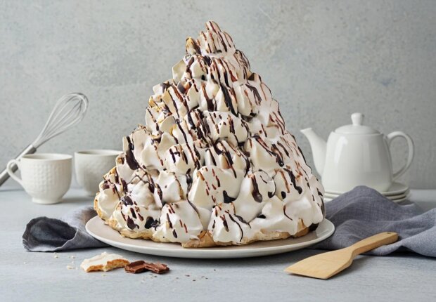 "Графські руїни", кадр з відео