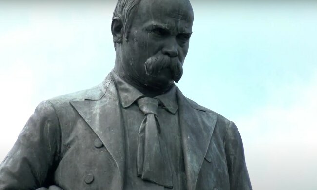 Памятник Тарасу Шевченко. Фото: скриншот YouTube-видео