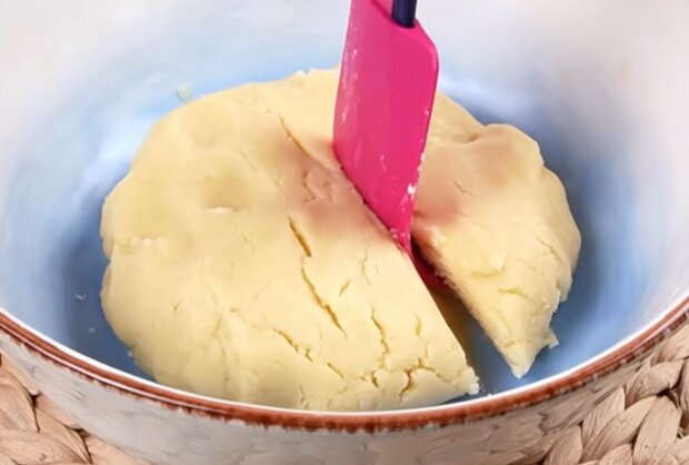 Апельсиновий пиріг, кадр з відео