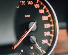 Доведено у дорозі: на якій швидкості автомобіль споживає набагато менше палива