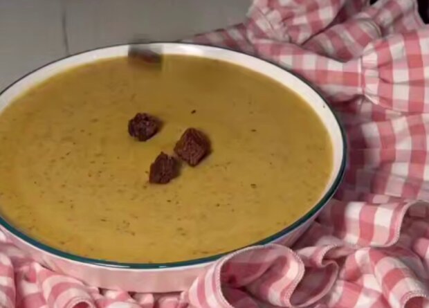 Грибний суп-пюре, кадр з відео