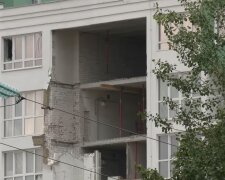 Выстрелил из танка по жилой многоэтажке: россиянин получил 10 лет тюрьмы в Украине. Видео