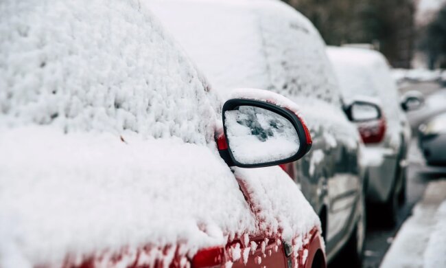 Главные правила зимней парковки: что нужно знать, чтобы неожиданно не разбить свою или чужую машину