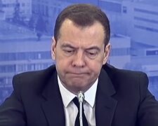 Медведев уже угрожает ударами по Киеву и не только: "начнем обстрелы чего-угодно…"