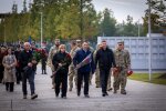 Святий обов'язок живих: на меморіалі відбулося зворушливе прощання з полеглими захисниками