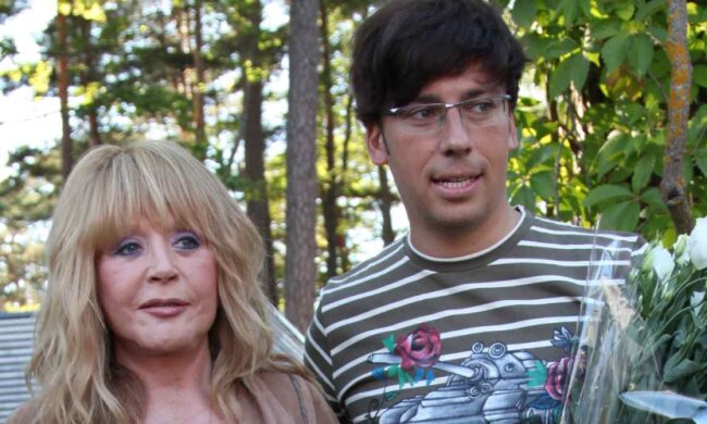 Максим Галкин показал, как его соблазняет Алла Пугачева, когда никто не видит: как тут устоять