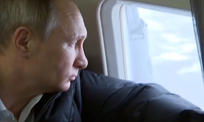 Борт больше не выходит на связь: в России загадочно исчез вертолет со спецагентами Путина