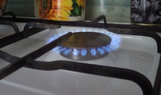 Лучше готовить на костре: в Украине взлетят тарифы на газ. Сколько будем платить