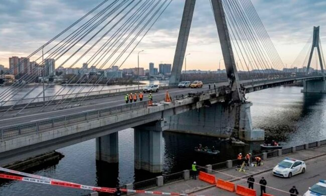 Рух через мости Києва різко обмежили
