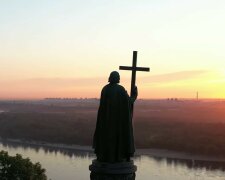 На День Киева Кличко показал, как меняется все, кроме любви киевлян к родному городу