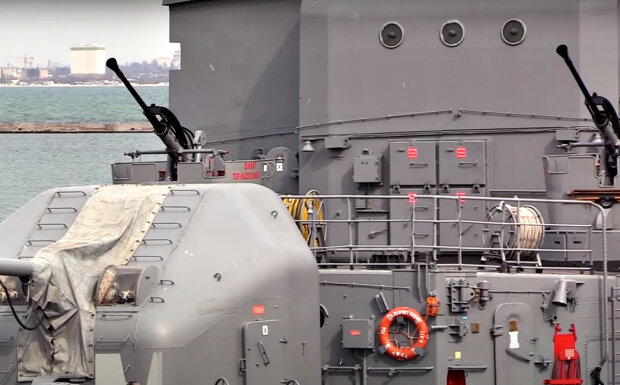 Военный корабль НАТО. Фото: скриншот YouTube-видео.