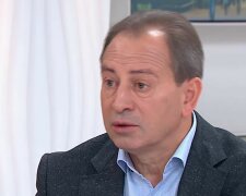 Николай Томенко: "Депутаты забыли, что у них рабочий день. А про зарплаты не забыли"