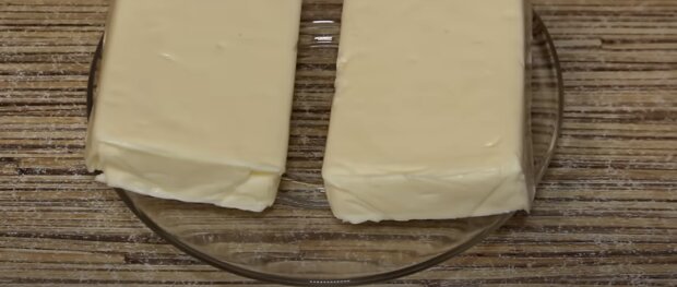 Плавленый сыр: скрин с видео