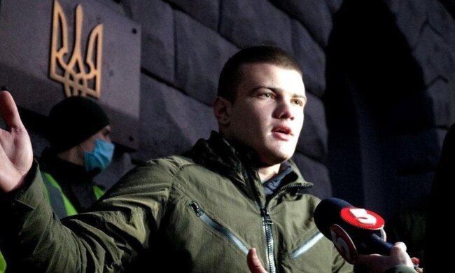 Нацкорпус организовал протест против коллаборантов: передали обращение генпрокурору