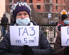 Митинг в Украине. Скриншот с видео на Youtube