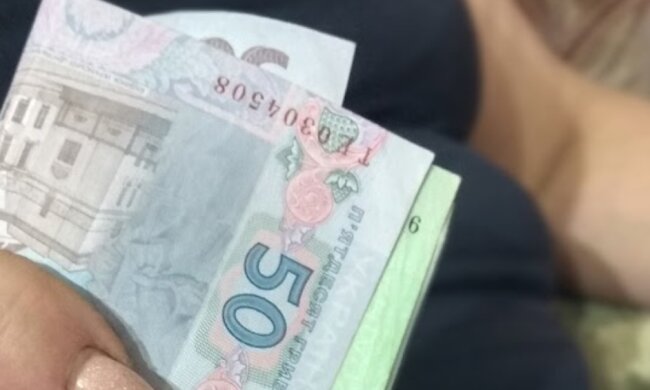 Когда ждать выплат «ковидной» тысячи: названы банки, которые уже начали платить