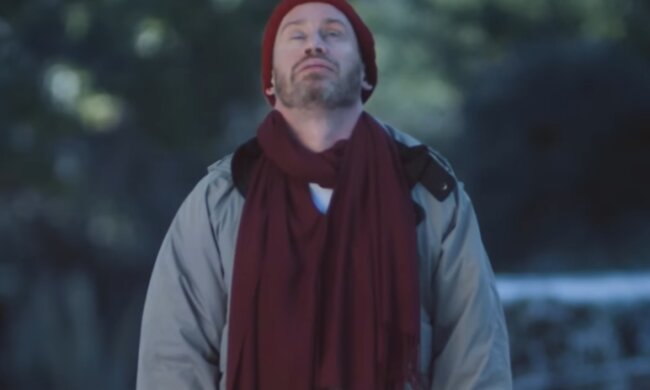 Маколей Калкин, кадр з відео