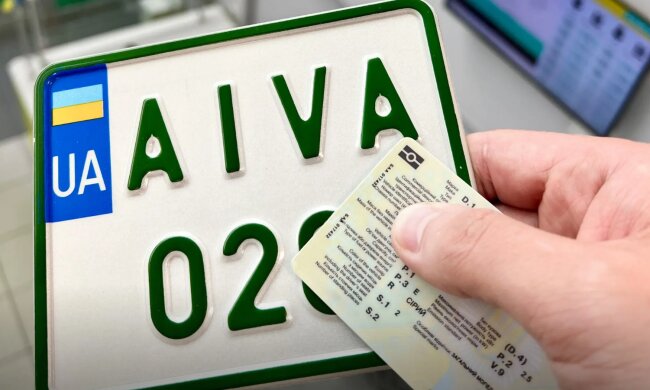 Купівля авто, фото: ДСЦ МВС у Київській та Чернігівській областях