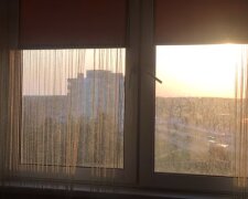 Грязное окно: скрин с видео