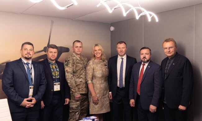 Вертолеты Bell: на масштабной оборонной выставке AUSA 2025 в США подписан исторический Меморандум