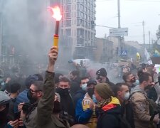 Протест в Киеве. Скриншот с видео на Youtube