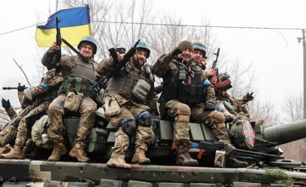 Українські військові, фото: youtube.com