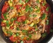 Курка з овочами