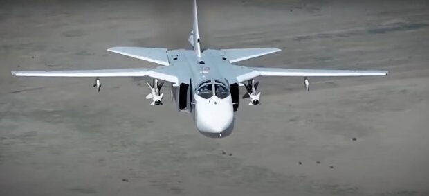 Бомбардировщик Су-24. Скриншот YouTube