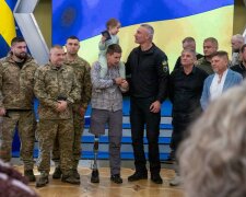 Віталій Кличко нагородив киян-військовослужбовців до Дня Захисників