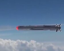 Як виглядає крилата ракета у польоті: відео з кабіни літака