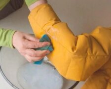 Як випрати рукави та кишені пуховика, щоб не прати куртку повністю, фото: youtube.com