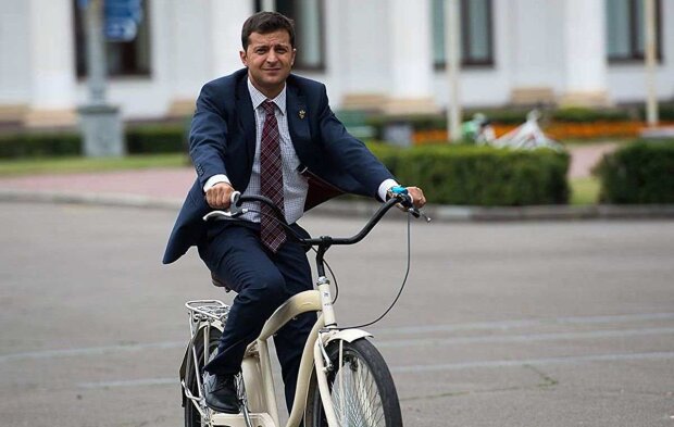 Делегация Молдовы во главе с президентом Санду направляется в Киев на автомобилях - Цензор.НЕТ 2889