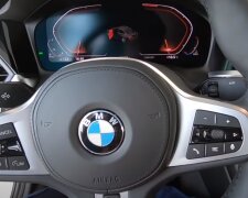 BMW: скрін з відео
