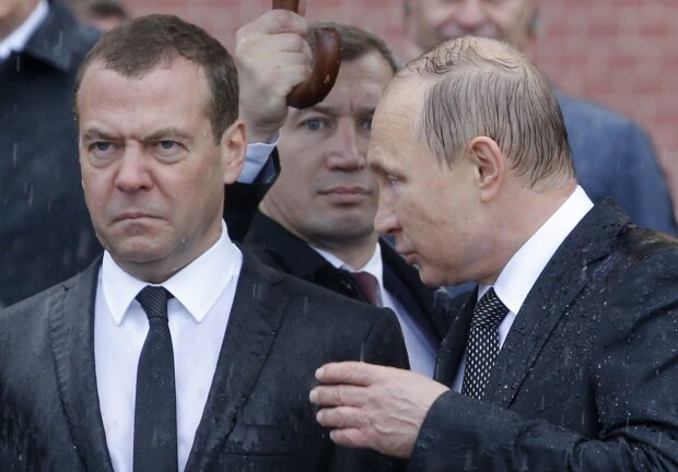 Жена нашла 5 вариантов последней записки: стало известно, как Медведев пытался уйти из жизни