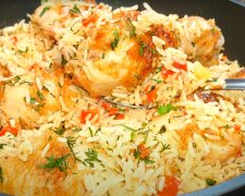Плов с курицей, кадр из видео