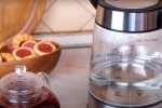 Электрический чайник: скрин с видео